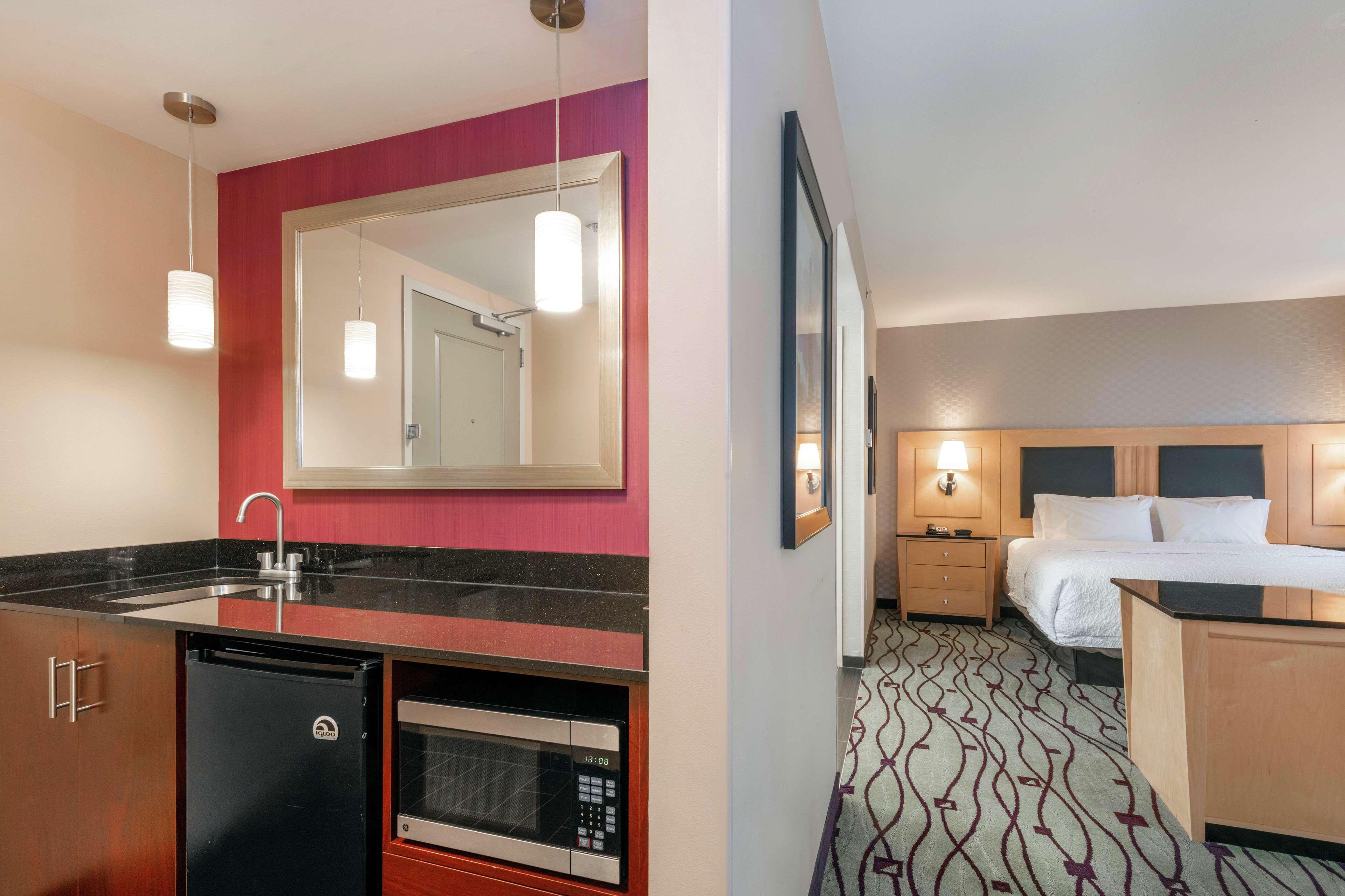 Hampton Inn & Suites Crabtree Raleigh Eksteriør bilde