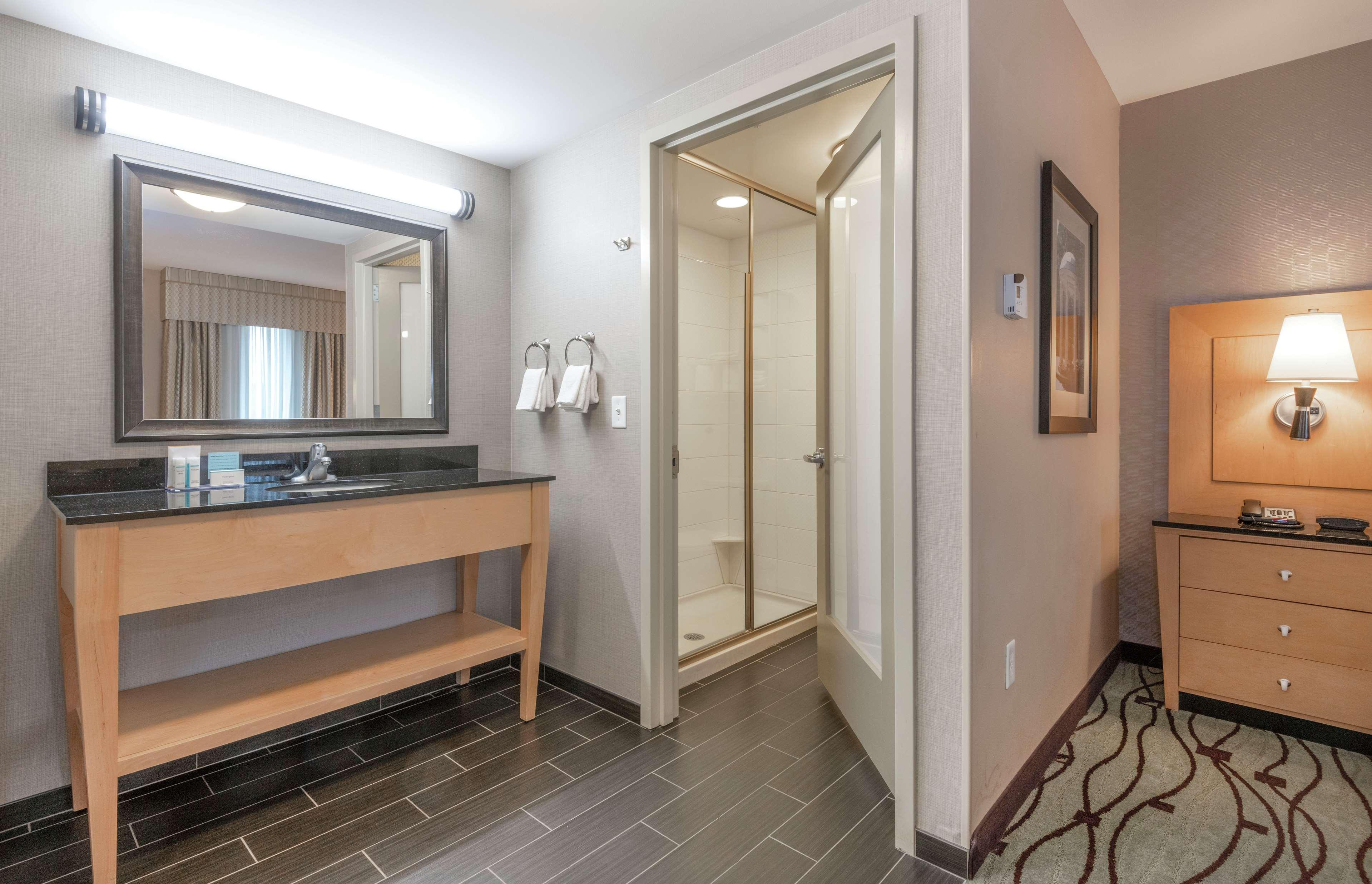 Hampton Inn & Suites Crabtree Raleigh Eksteriør bilde