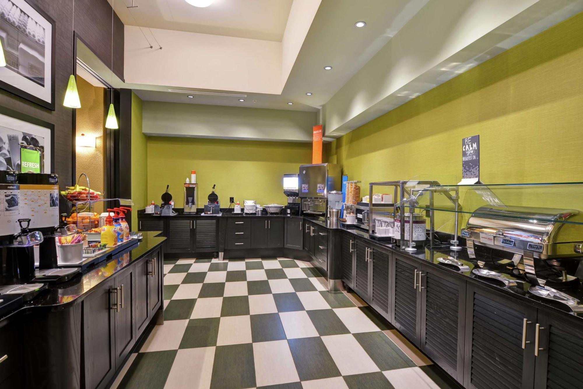 Hampton Inn & Suites Crabtree Raleigh Eksteriør bilde